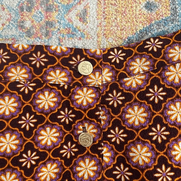 NWT Draper James gold button-front print midi skirt - Picture 2 of 5